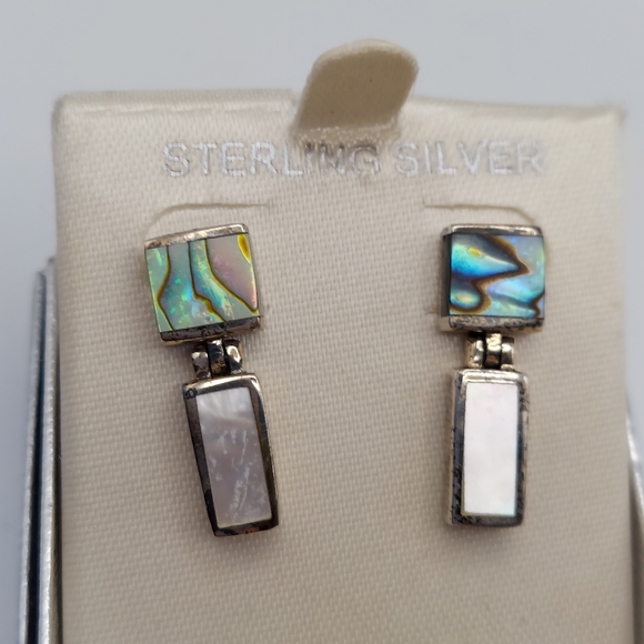 Unbranded Jewelry - Sterling Silver Albalone & Mother of Pearl Dangle Earrings.
